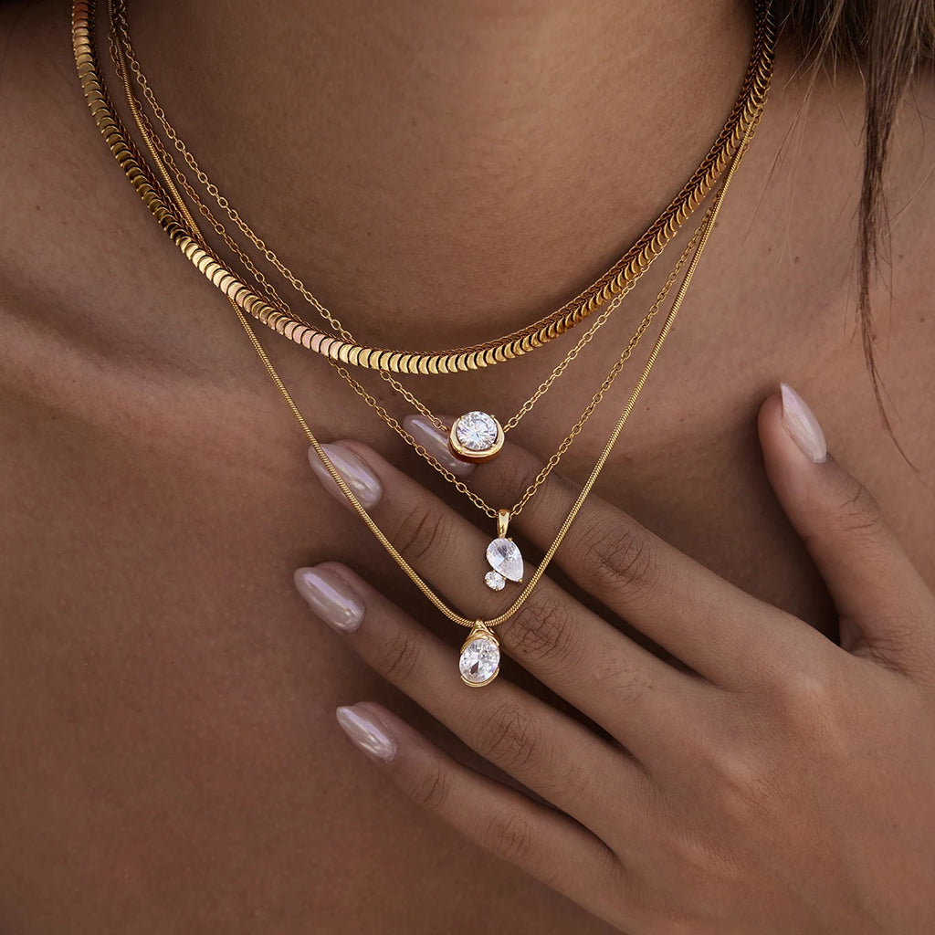 Kika  Classic Geometric Zircon Pendant Necklace Gold PVD Plated Stainless Steel 316L