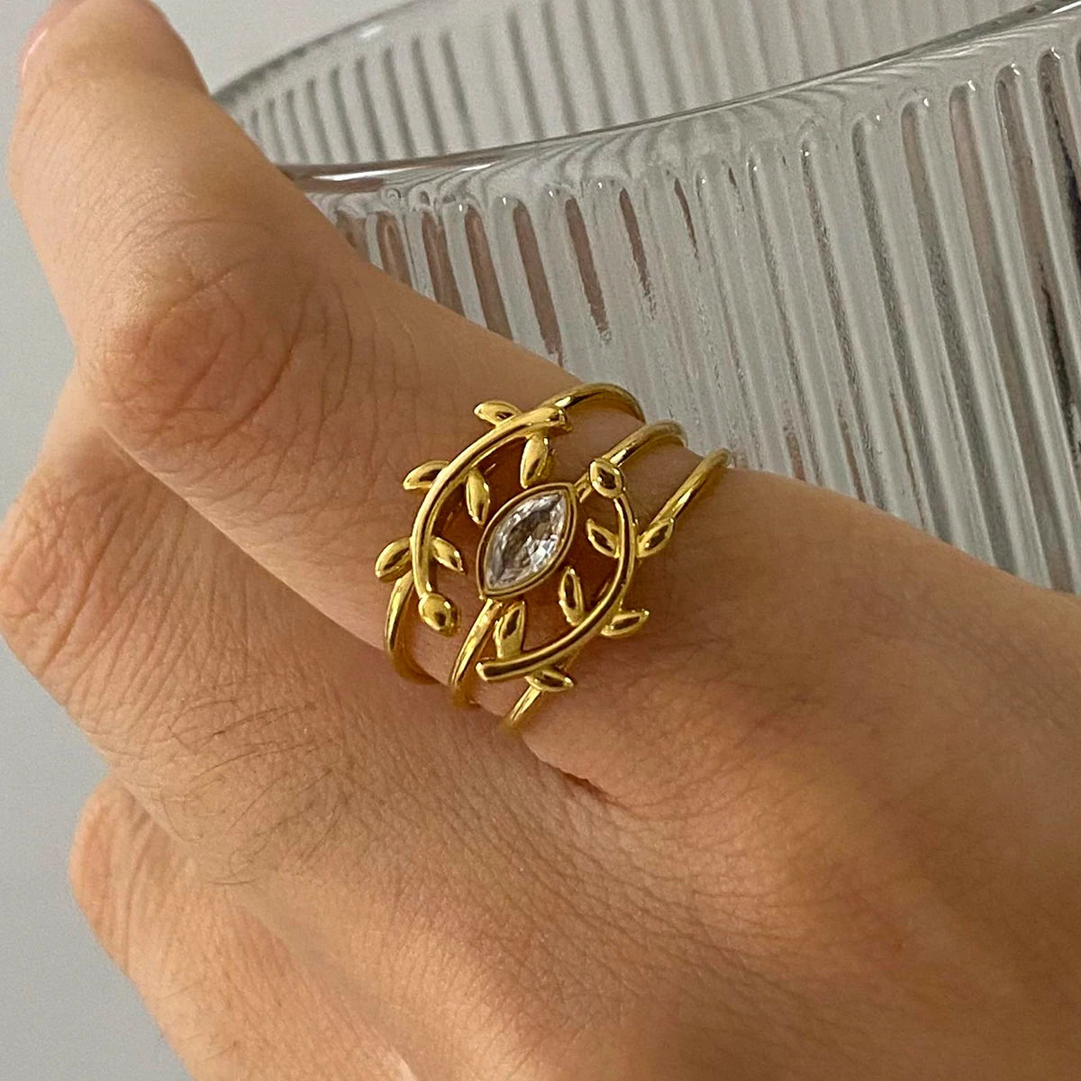 Kika Minimalist Zircon Ribbed Flower Stackable Ring