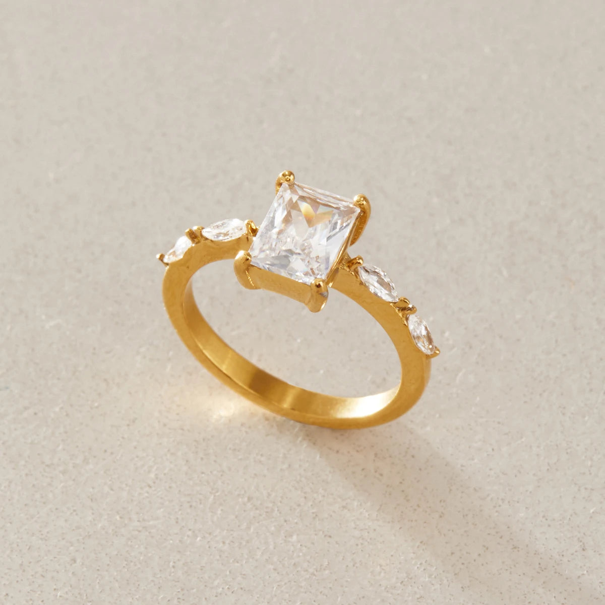 KIKA Classic Geometric Zircon Rings For Women Minimalist 18K Gold PVD Plated Stainless Steel Rings Party Fashion Jewelry Gift