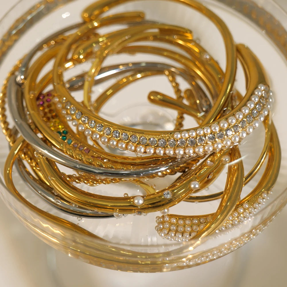 Kika Waterproof Metal Texture 18K Gold Color Stainless Steel Cuff Open Bracelet Bangle