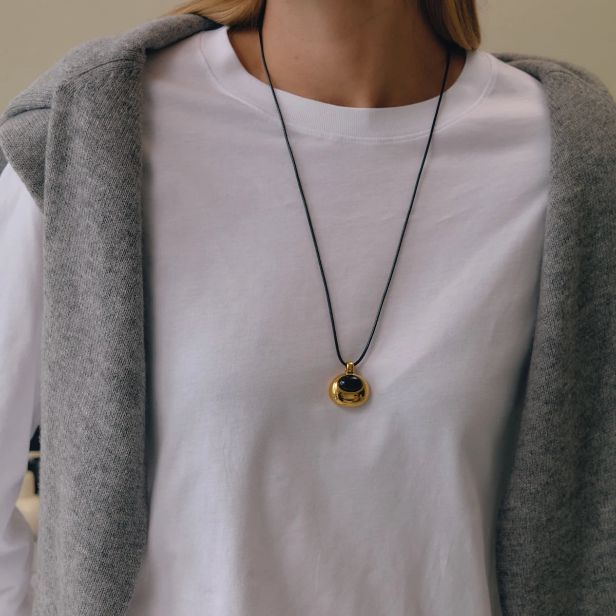 KIKA Black Agate Stone Pendant Long Rope Chain Necklace For Women 18K Gold PVD Plated Stainless Steel Necklace Fashion Jewelry