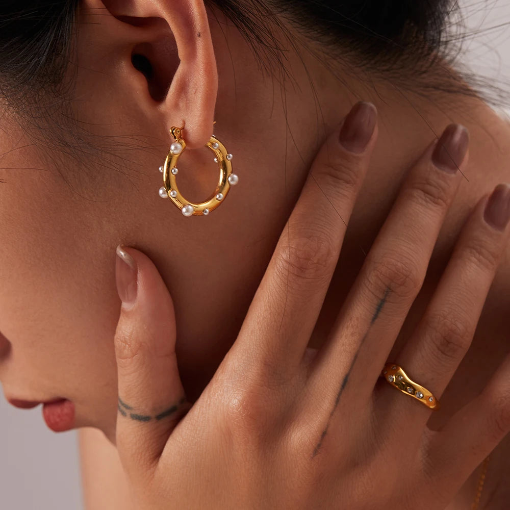 KIKA Shaped Hammer Shiny Zircon CC Shape Hoop Earrings For Women 18K Gold PVD Plated Stainless Steel 316L