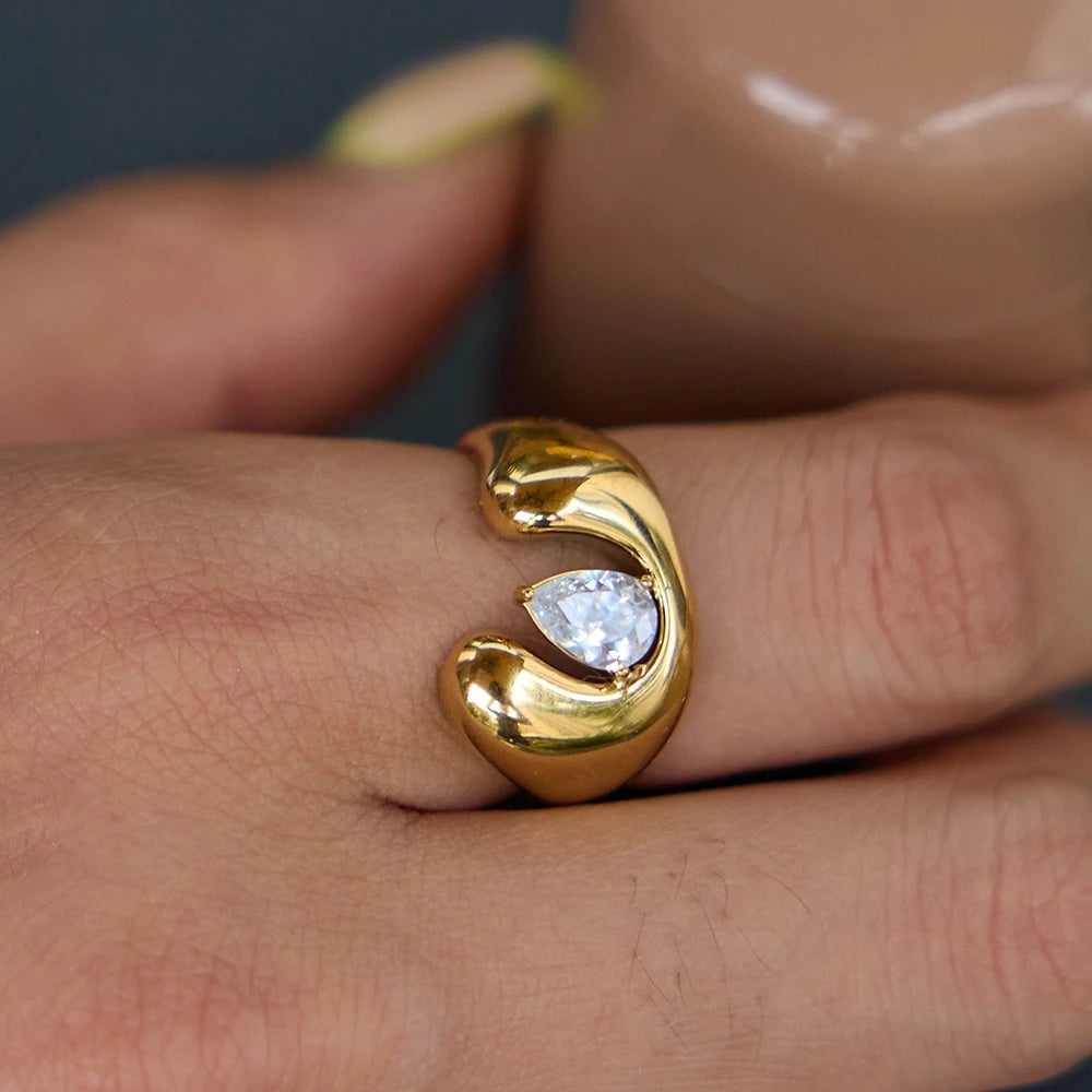 Kika Classic Water Drop Zircon U Shape Open Rings