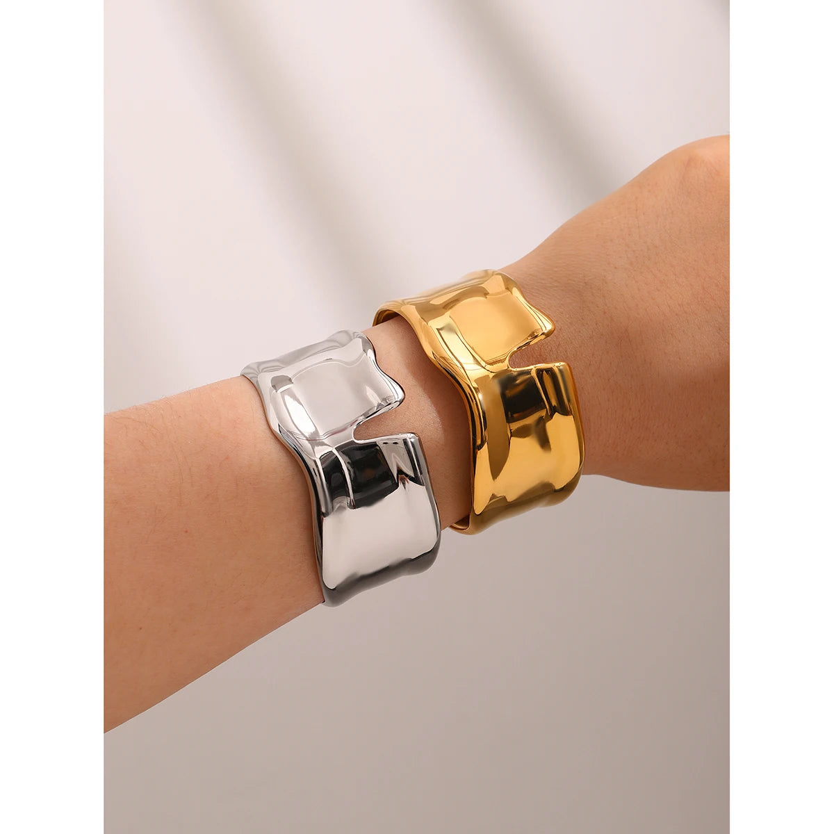 Kika Waterproof 18K Gold Color Stainless Steel Irregular Geometric Open Cuff Bracelet Bangle