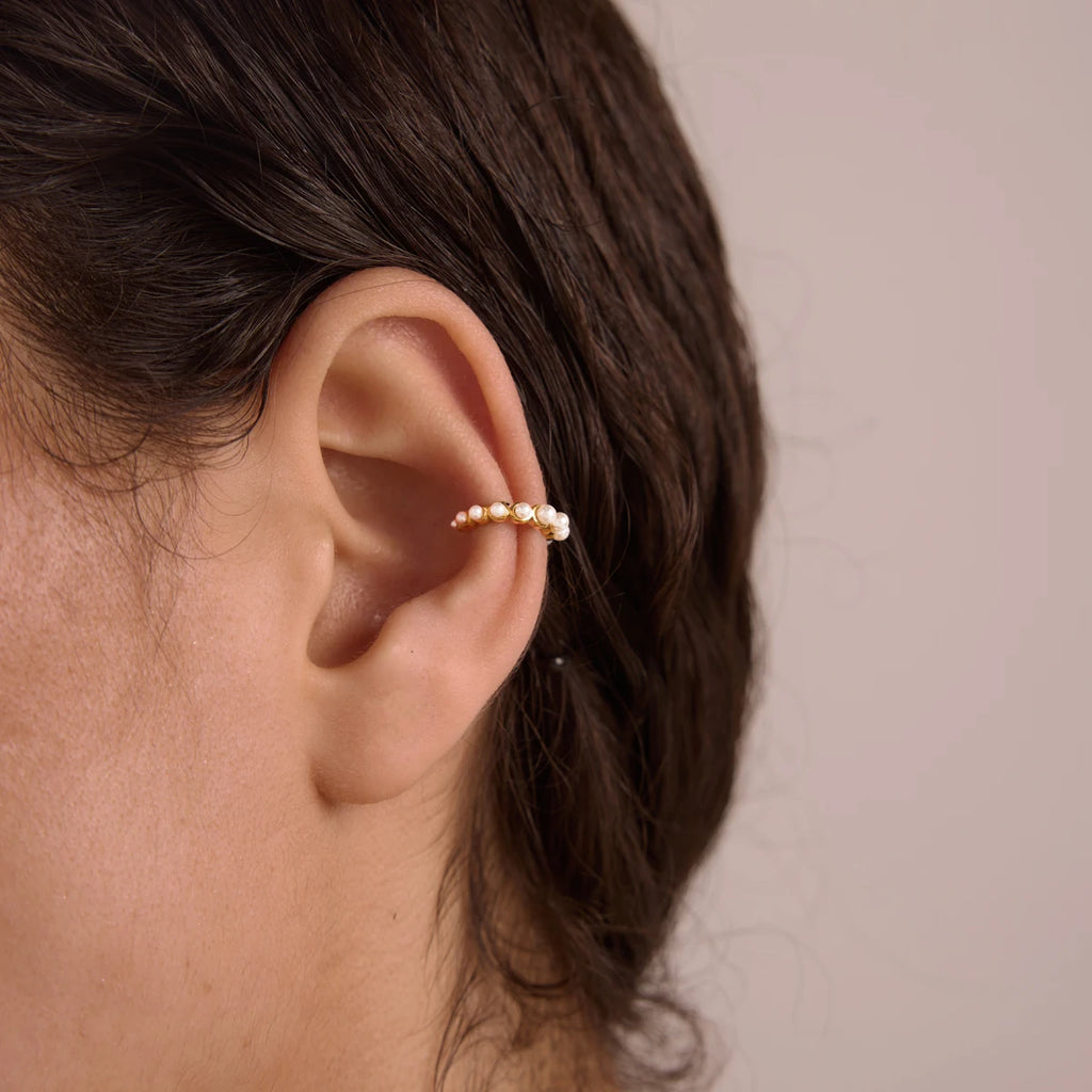 KIKA Elegant Resin Pearl Non-piercing Ear Clips  18K Gold PVD Plated Stainless Steel 316L