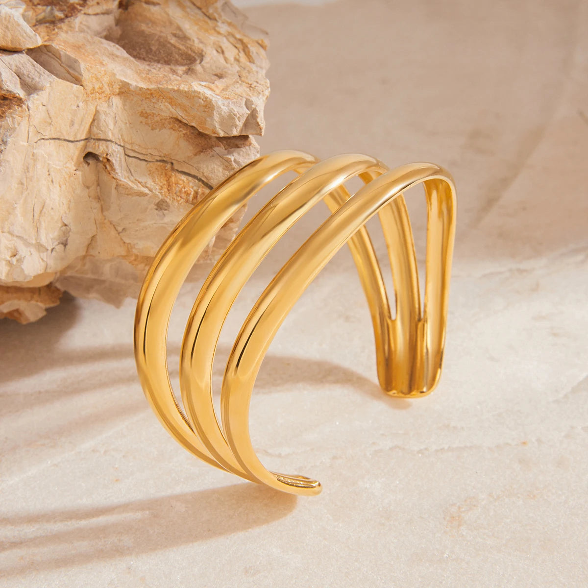 Kika Minimalist Smooth Hollow Three layer Bracelet