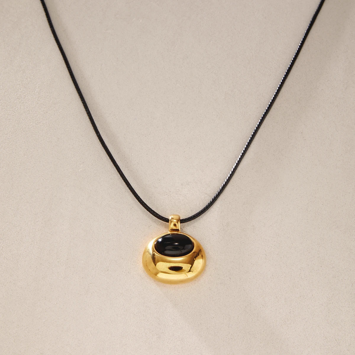 KIKA Black Agate Stone Pendant Long Rope Chain Necklace For Women 18K Gold PVD Plated Stainless Steel Necklace Fashion Jewelry