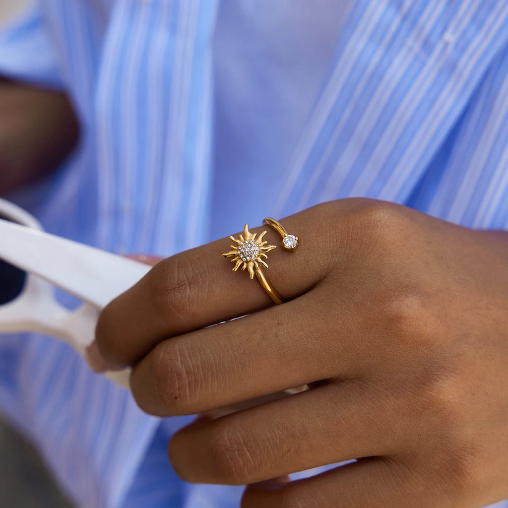 KIKA Personalized Design 18K Gold Color Plated Inlay Zircon Sun Shape Asymmetry Open Ring Waterproof Stainless Steel Jewelry