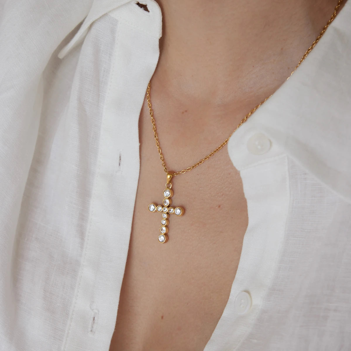 KIKA Classic Zircon Cross Pendant Necklace For Women Minimalist 18K Gold PVD Plated Stainless Steel Necklace Fashion Jewelry