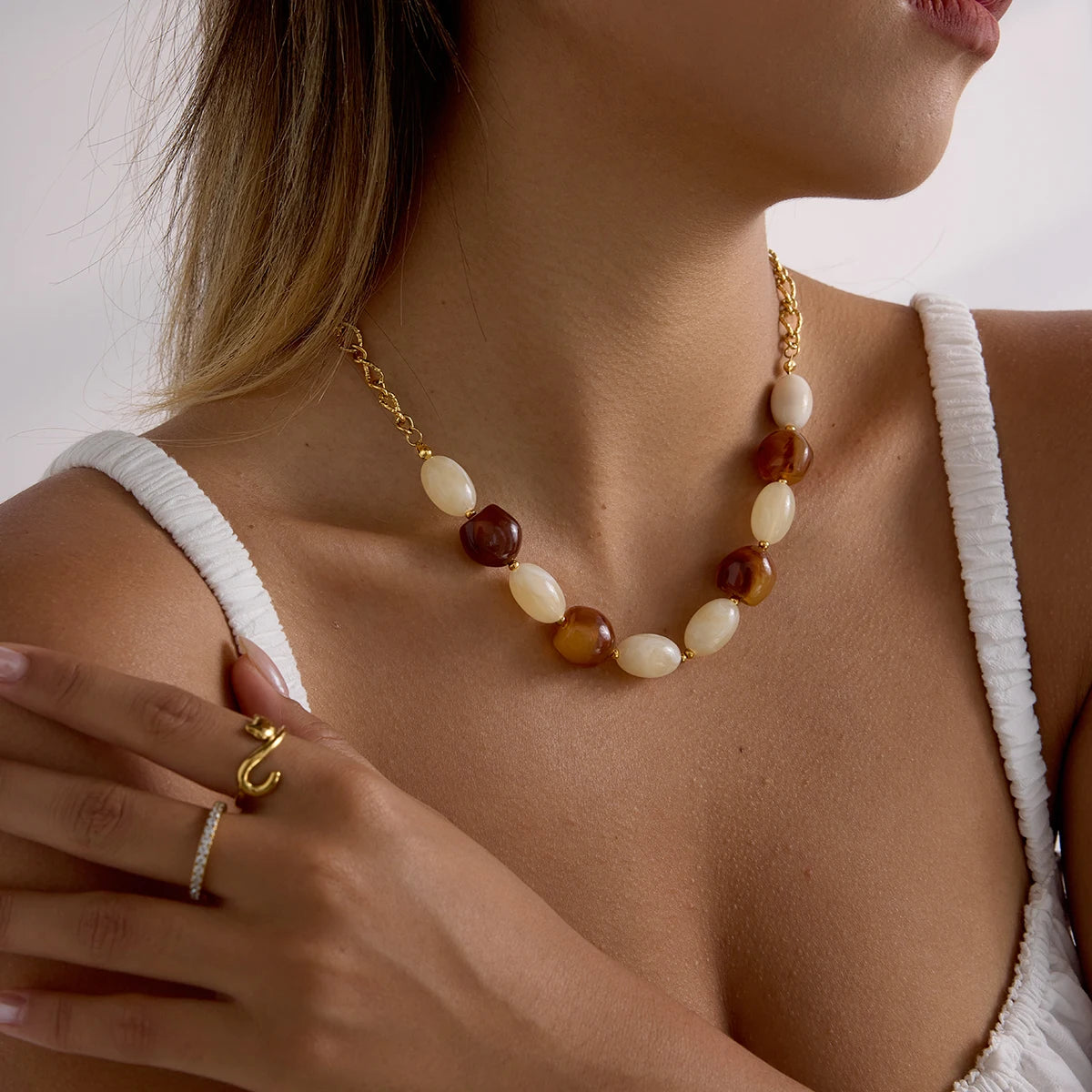 Vintage Amber White Blended Resin Necklace
