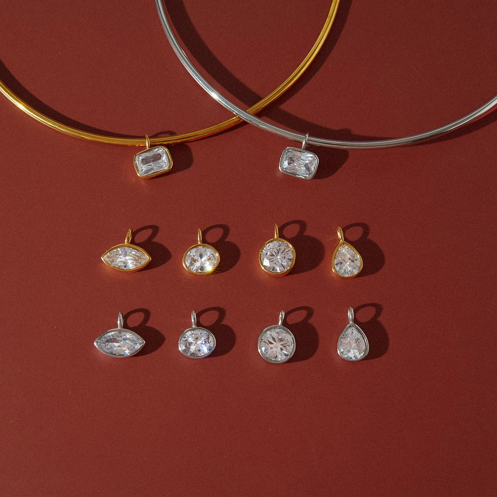 Kika Delicate Geometric Zircon Pendant Torques Necklace