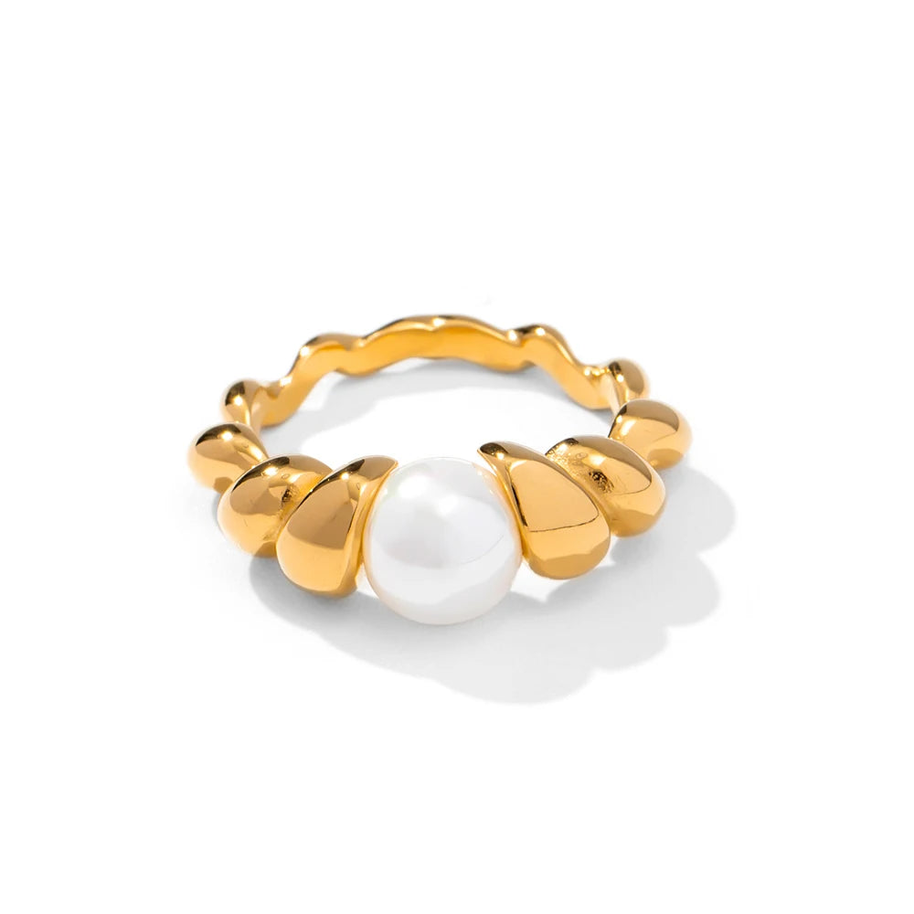 Kika Freshwater Pearl Zircon Ring