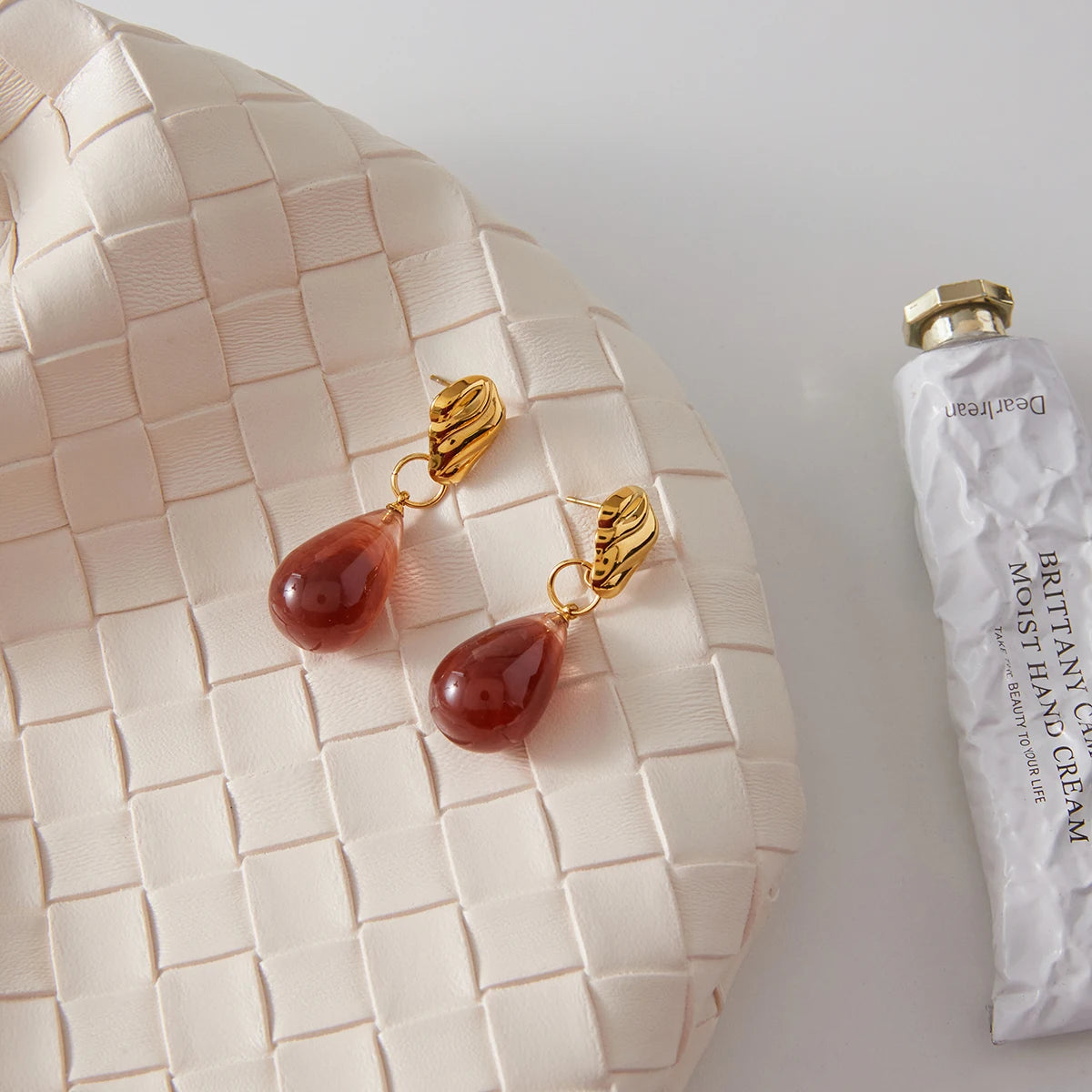 Kika Vintage Designer Texture Water Drop Ear Studs Brown Pendant Earrings