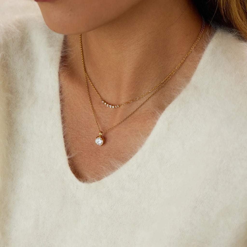 Kika White Water Droplet Zircon Necklace