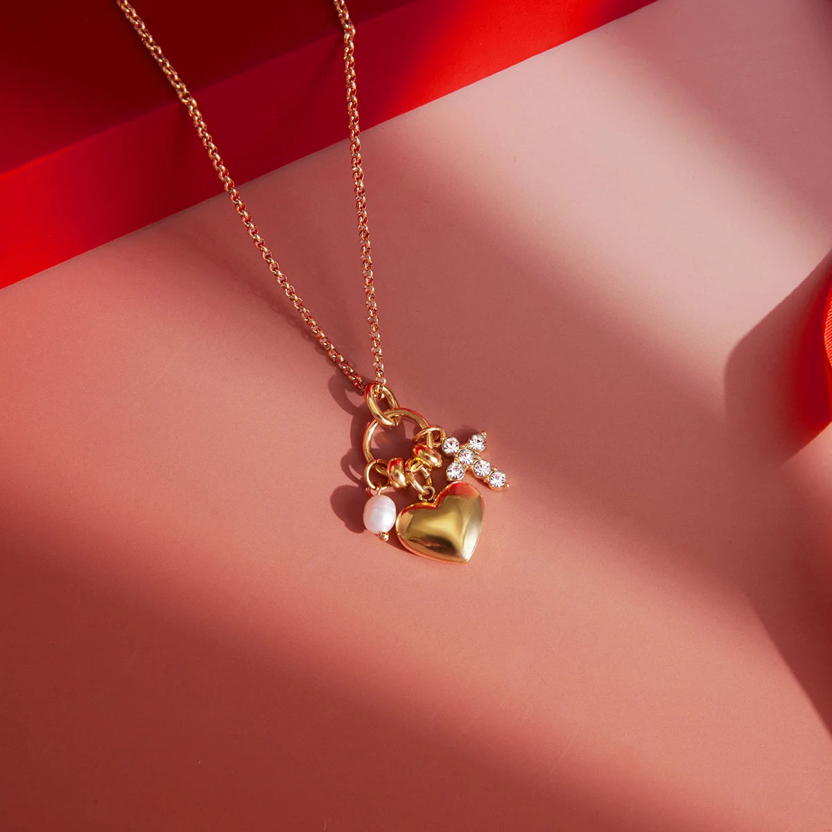 Classic Shape Pendant Necklace
