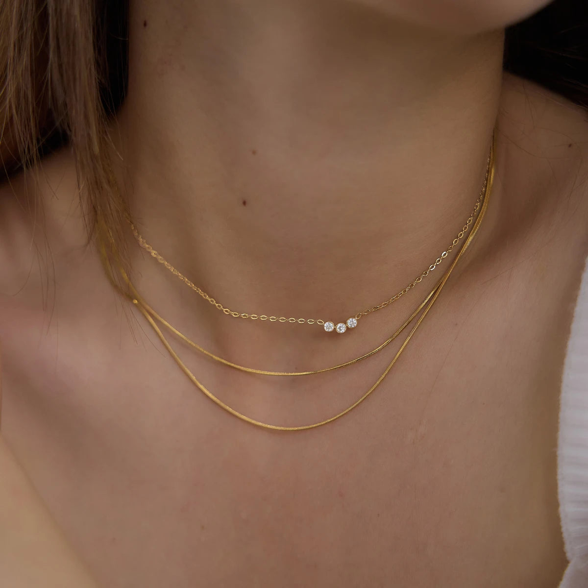 Kika Classic Round Zircon Smile Shape Pendant Necklace