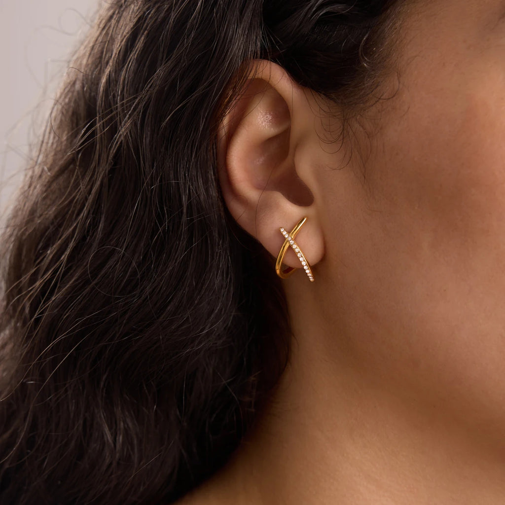 Kika Classic Crossed C Shape Stud Earrings Minimalist 18K Gold Plated Stainless Steel 316L