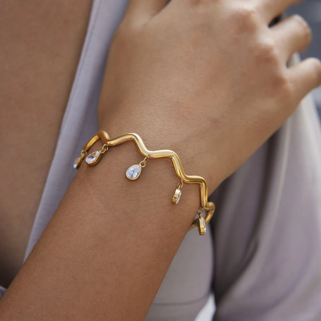 KIKA Water Drop Zircon Wave Shape Cuff Bracelet PVD 18K Gold Plated Stainless Steel 316L