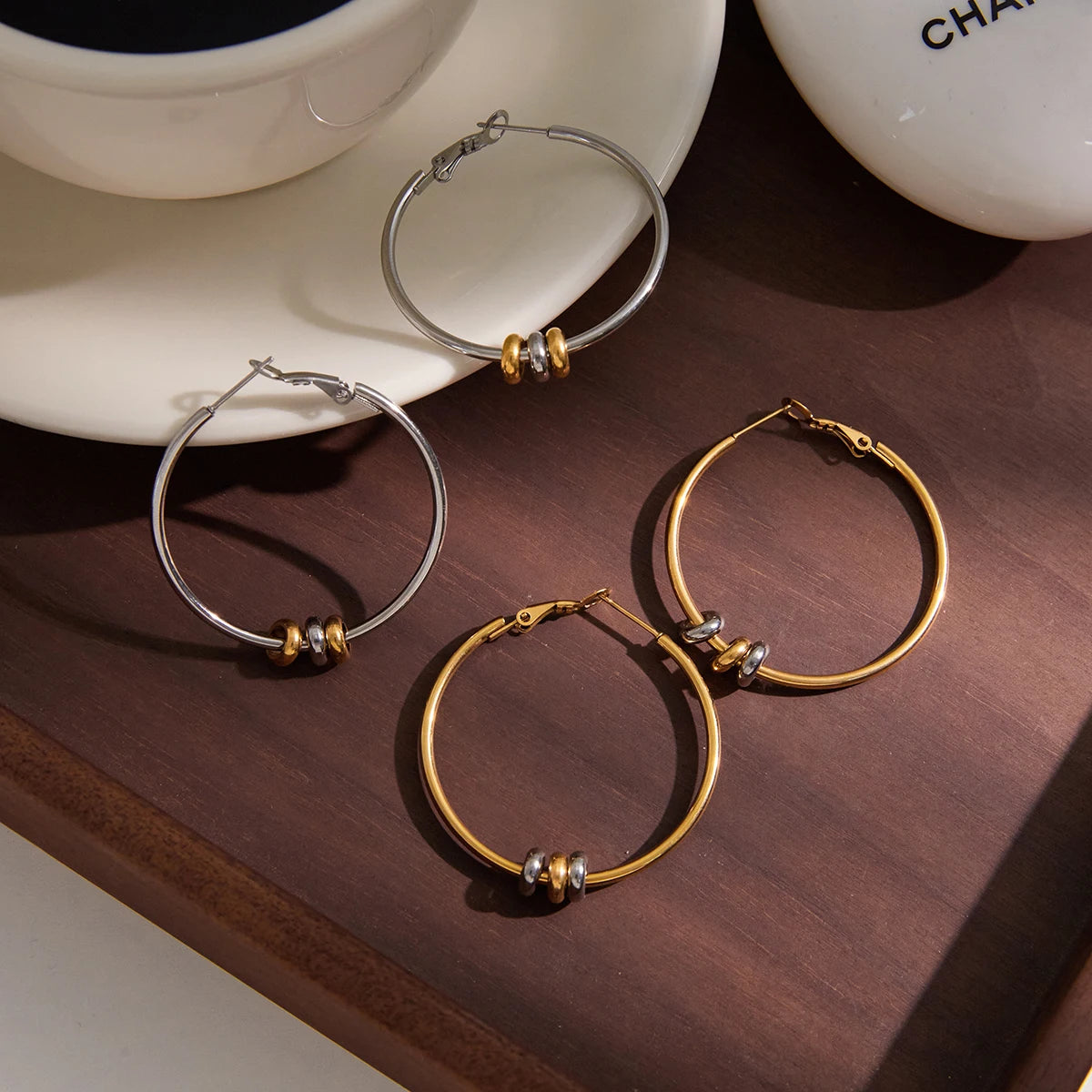 Kika Blocking Big Circle Earrings