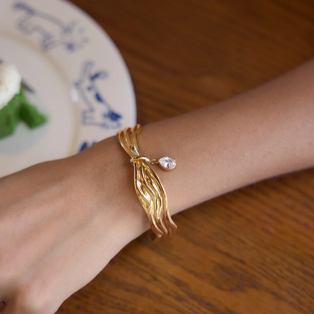Kika Water Drop Zircon Wave Shape Cuff Bracelet Minimalist 18K Gold Plated Stainless Steel 316L