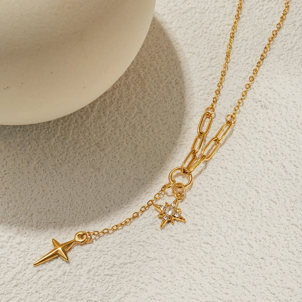 Kika Simple Classic  Rhinestone Smooth Four Star Pendant Necklace
