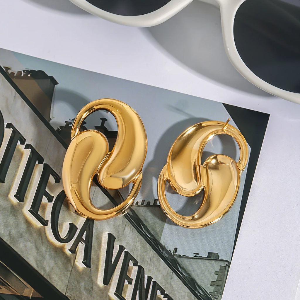 Minimalist Smooth Water Drop Shaped Hollow Earrings