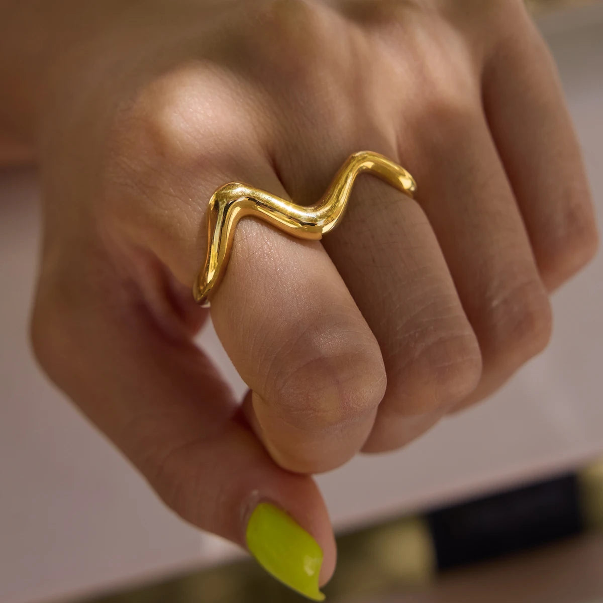 Kika Classic Wave Shape Two Fingers Rings PVD Plated Stainless Steel 316L