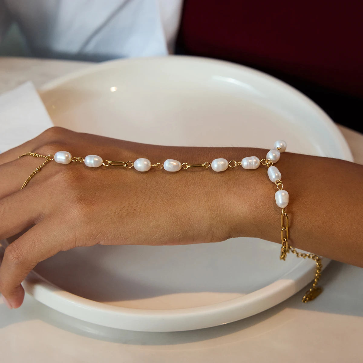 Kika Freshwater Pearl Chain with Fingers Stackable Chain Bracelet