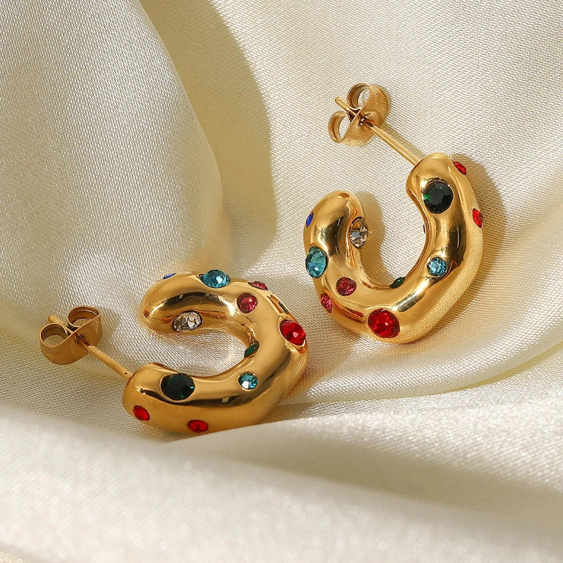 KIKA Shaped Hammer Shiny Zircon CC Shape Hoop Earrings For Women 18K Gold PVD Plated Stainless Steel 316L