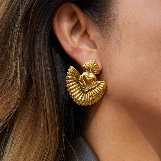 Kika Heart Shaped Ribbed Earrings