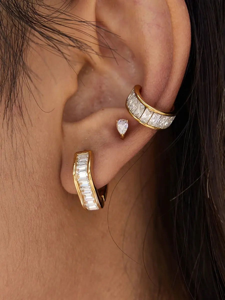 Kika Simple Classic White Square Water Rhinestone Geometric Irregular Earrings