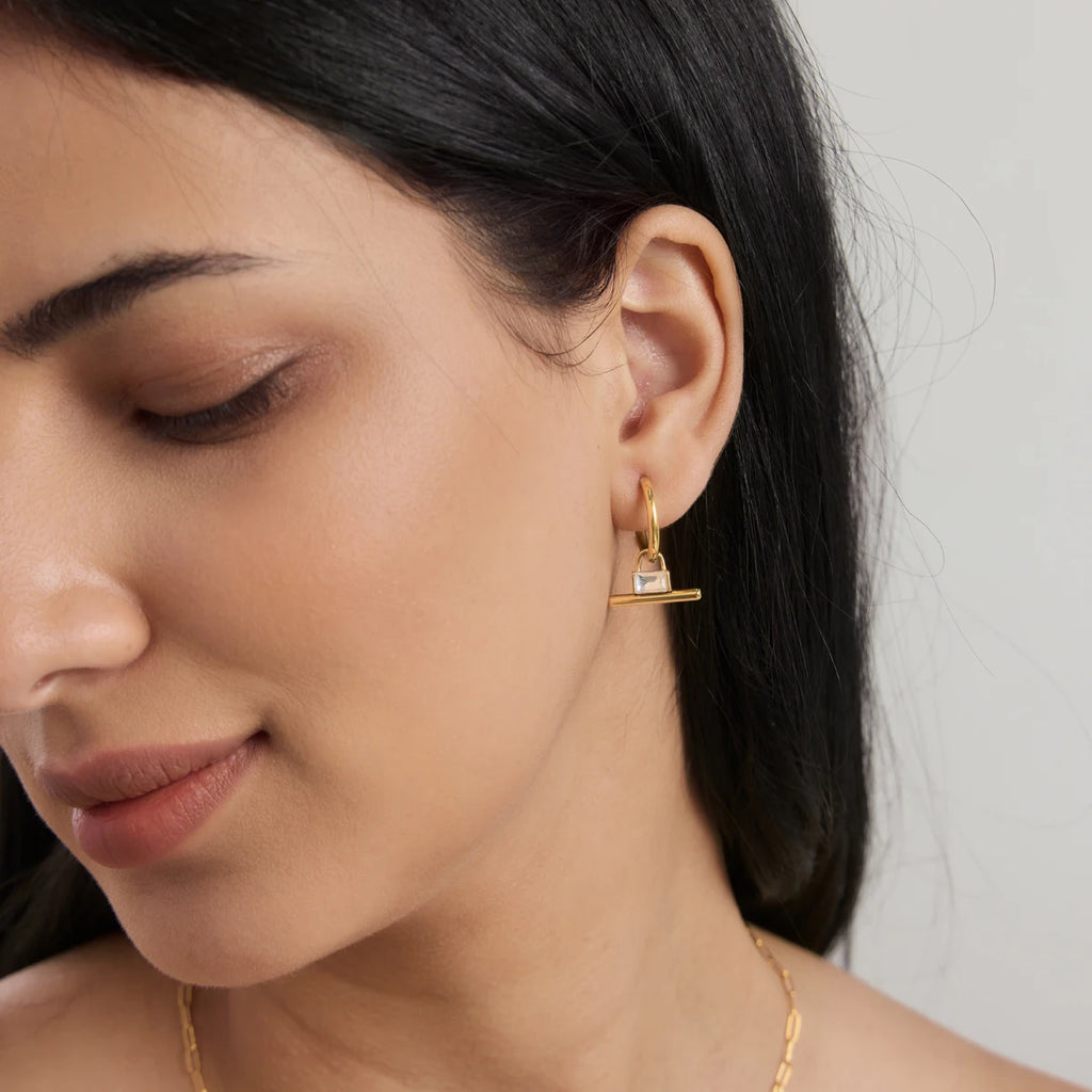 KIKA  Classic Square Zircon T-Bar Pendant Earrings For Women 18K Gold PVD Plated Stainless Steel Earrings Fashion Jewelry