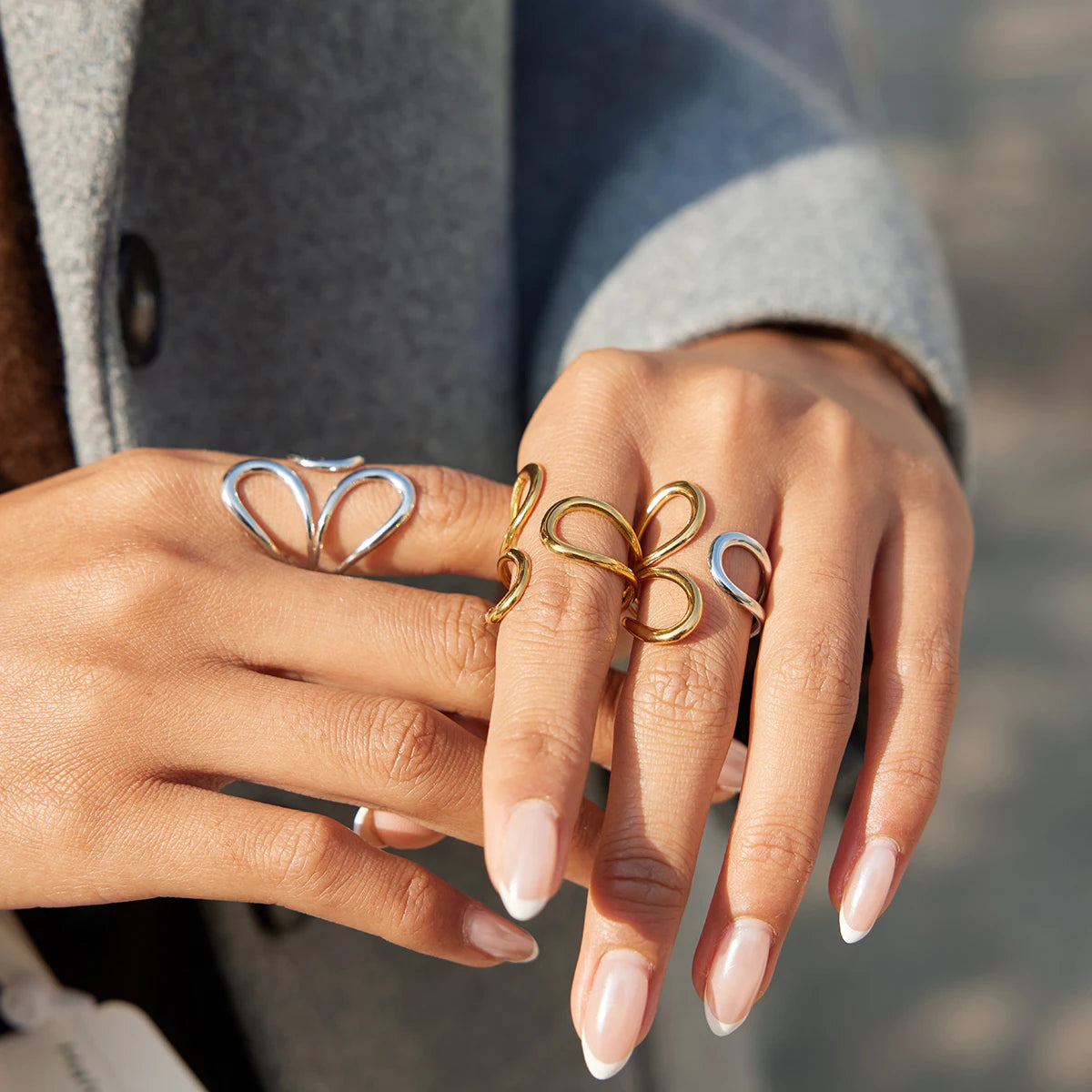 Kika Irregular Line Design With Adjustable Opening Ring