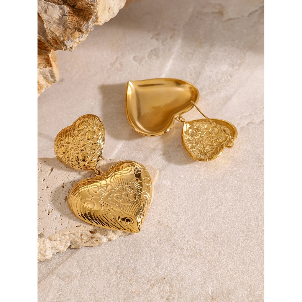 Vintage Heart Flower Texture Wave Earrings