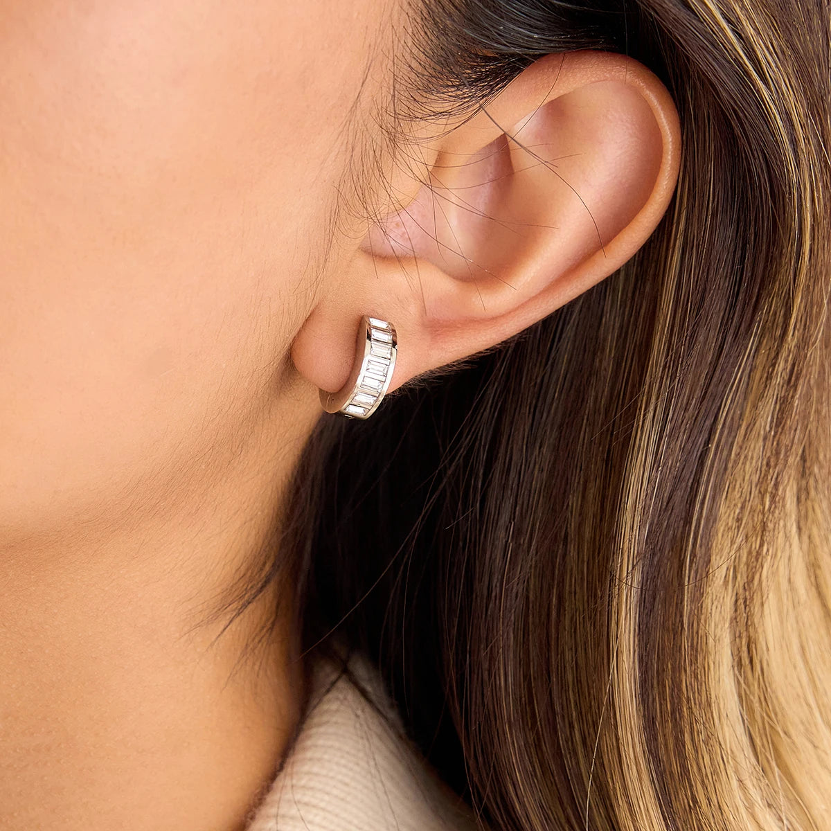 White Rhinestones Gold /Silver Color Plated Earring