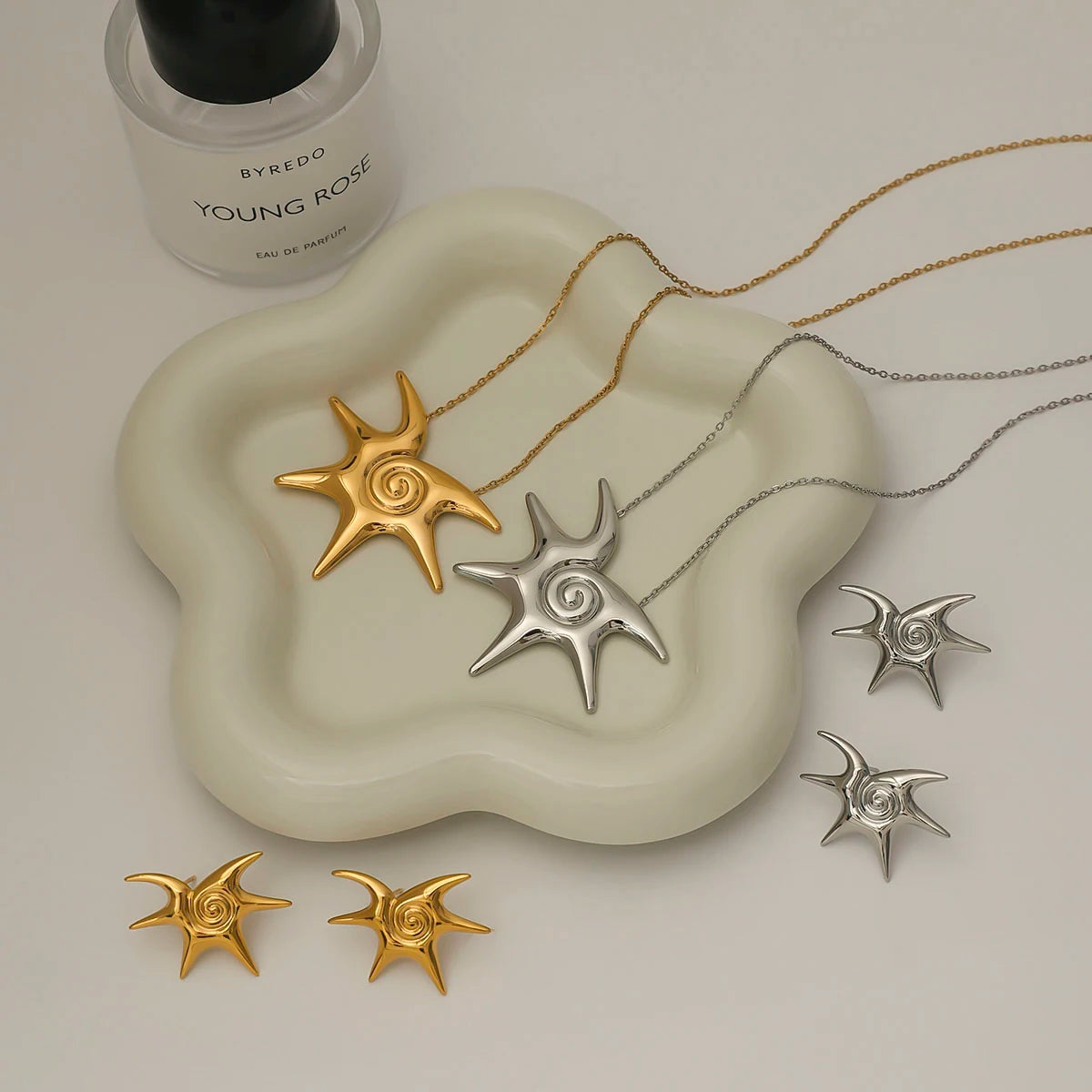 Kika Beach Stainless Steel Starfish Vortex Spiral Ear Studs Star Thread Earrings