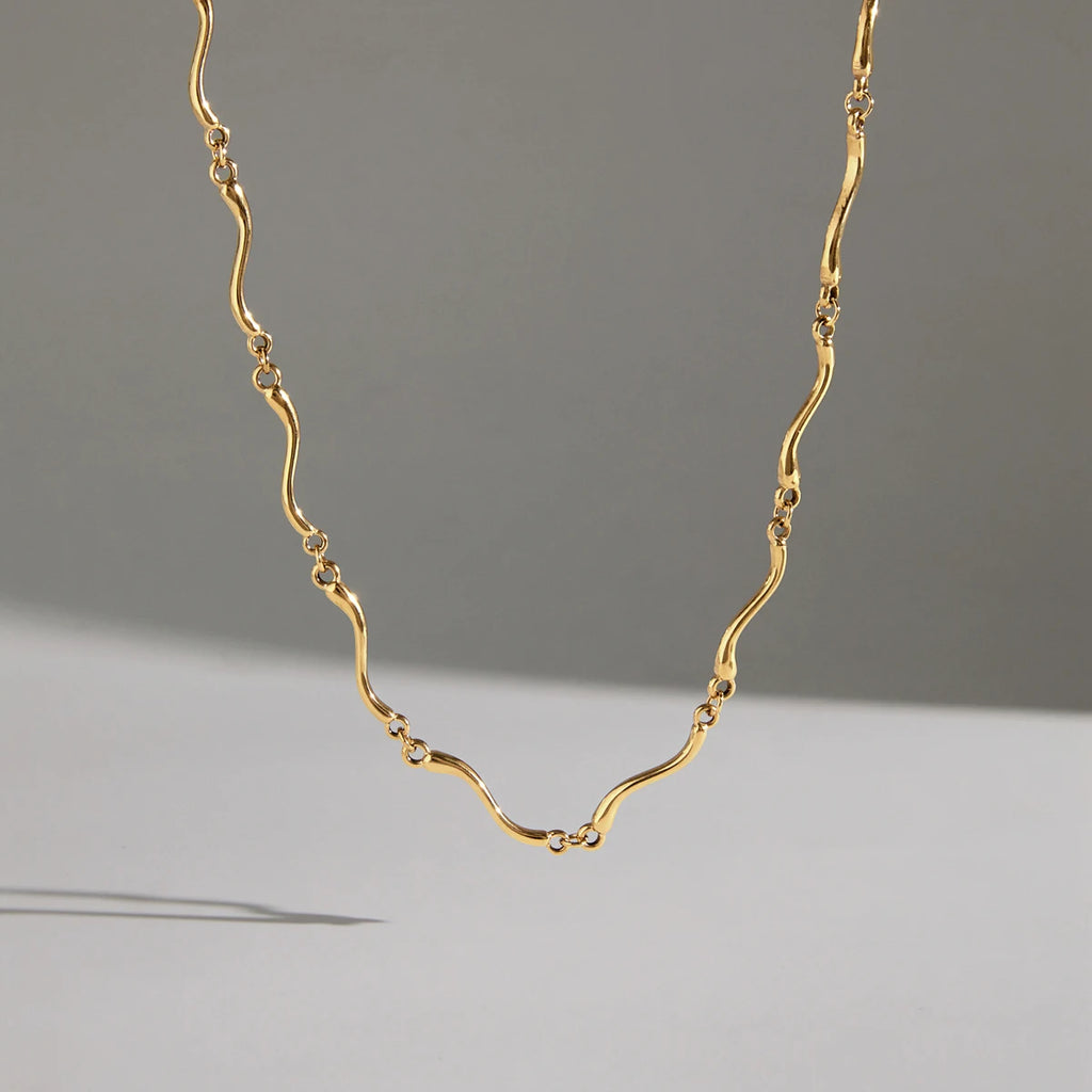 KIKA Classic Wave Shape Chain Necklace For Women Minimalist 18K Gold PVD Plated Stainless Steel Necklace Fashion Jewelry Gift