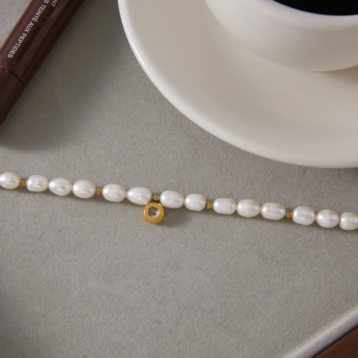 Kika Elegant Freshwater Pearl Chain Round Zircon Charm Bracelet