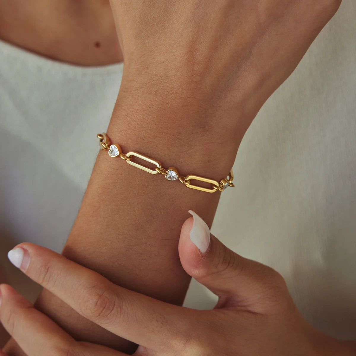 KIKA Heart Zircon Paperclip Chain Bracelet For Women Minimalist 18K Gold PVD Plated Stainless Steel Bracelet Fashion Jewelry