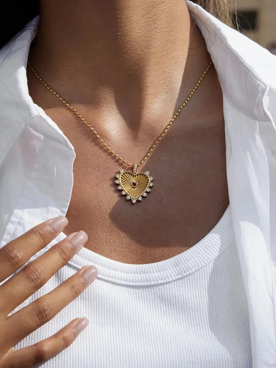 Red Rhinestone Ribbed Heart-Shaped Pendant Necklace Stainless Steel
