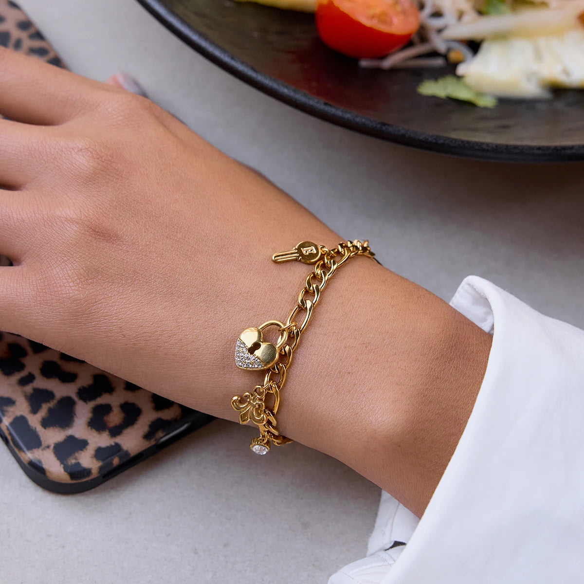 Kika White Rhinestone Star Heart-Shaped Hollow Lock Moon Pendant Bracelet