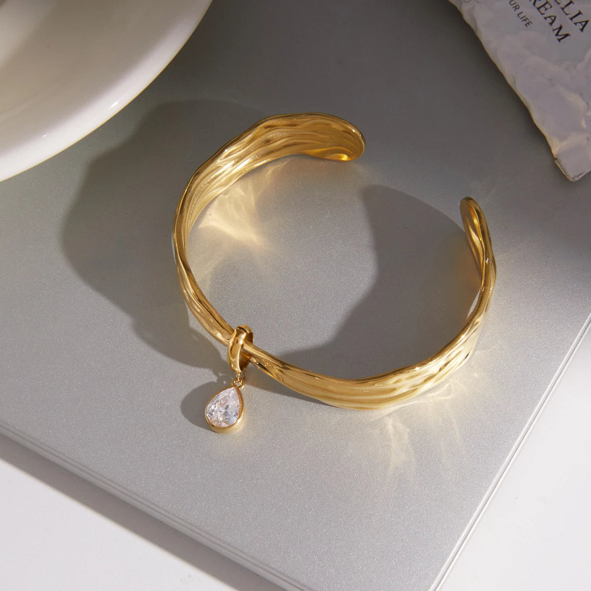 Kika Water Drop Zircon Wave Shape Cuff Bracelet Minimalist 18K Gold Plated Stainless Steel 316L