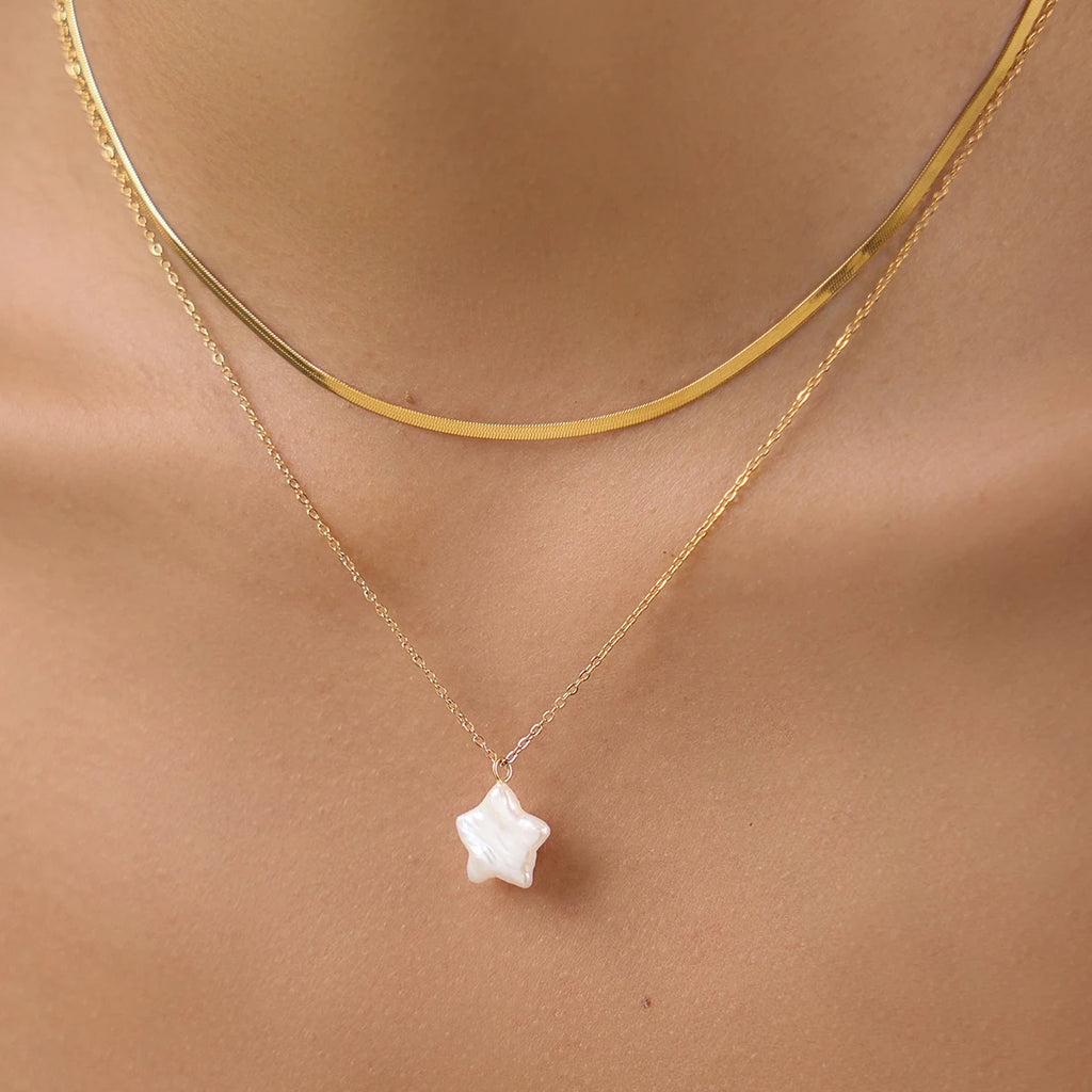 Kika Classic Star Freshwater Pearl Pendant Double Layered Blade Chain O-Chain Necklace