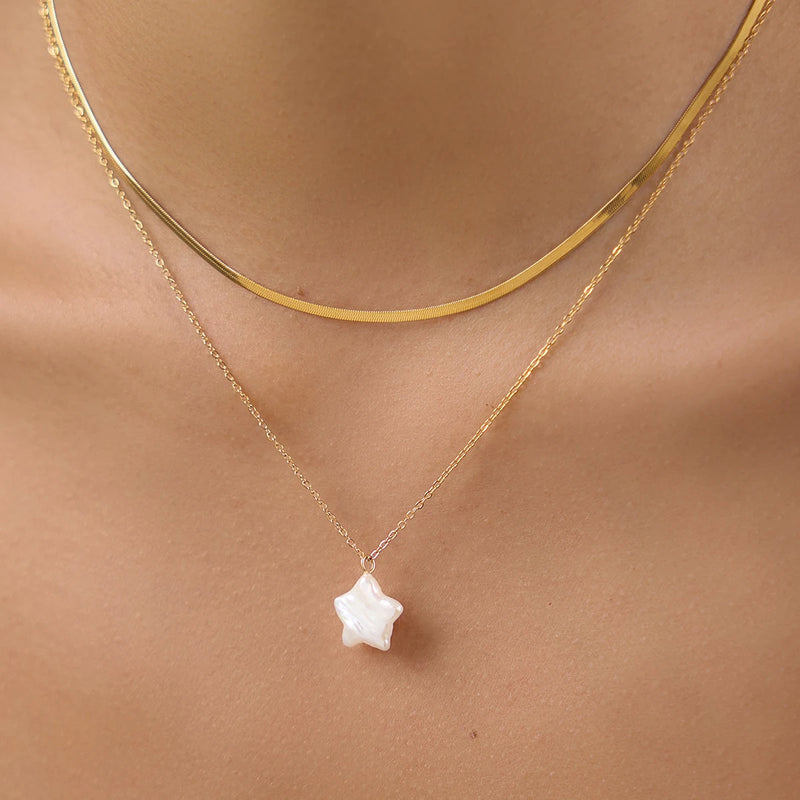 Kika Classic Star Freshwater Pearl Pendant Double Layered Blade Chain O-Chain Necklace