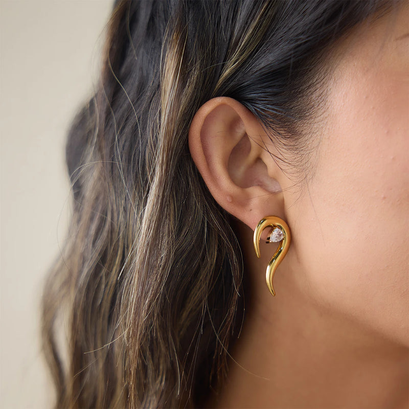 KIKA Delicate Wavy Lines Earrings  PVD Gold Plated Stainless Steel 316L