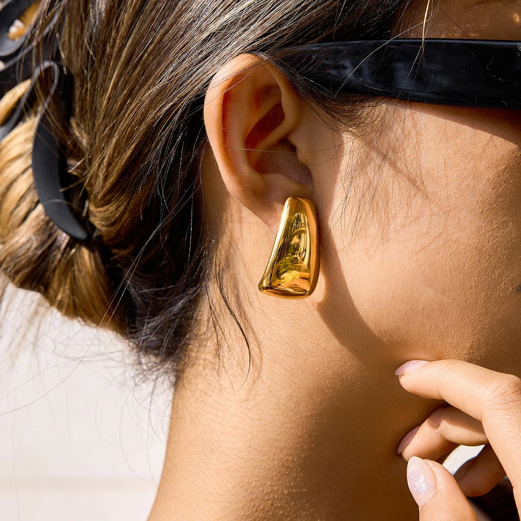 Classic Gold Color Geometric Trapezoidal Glossy Earring