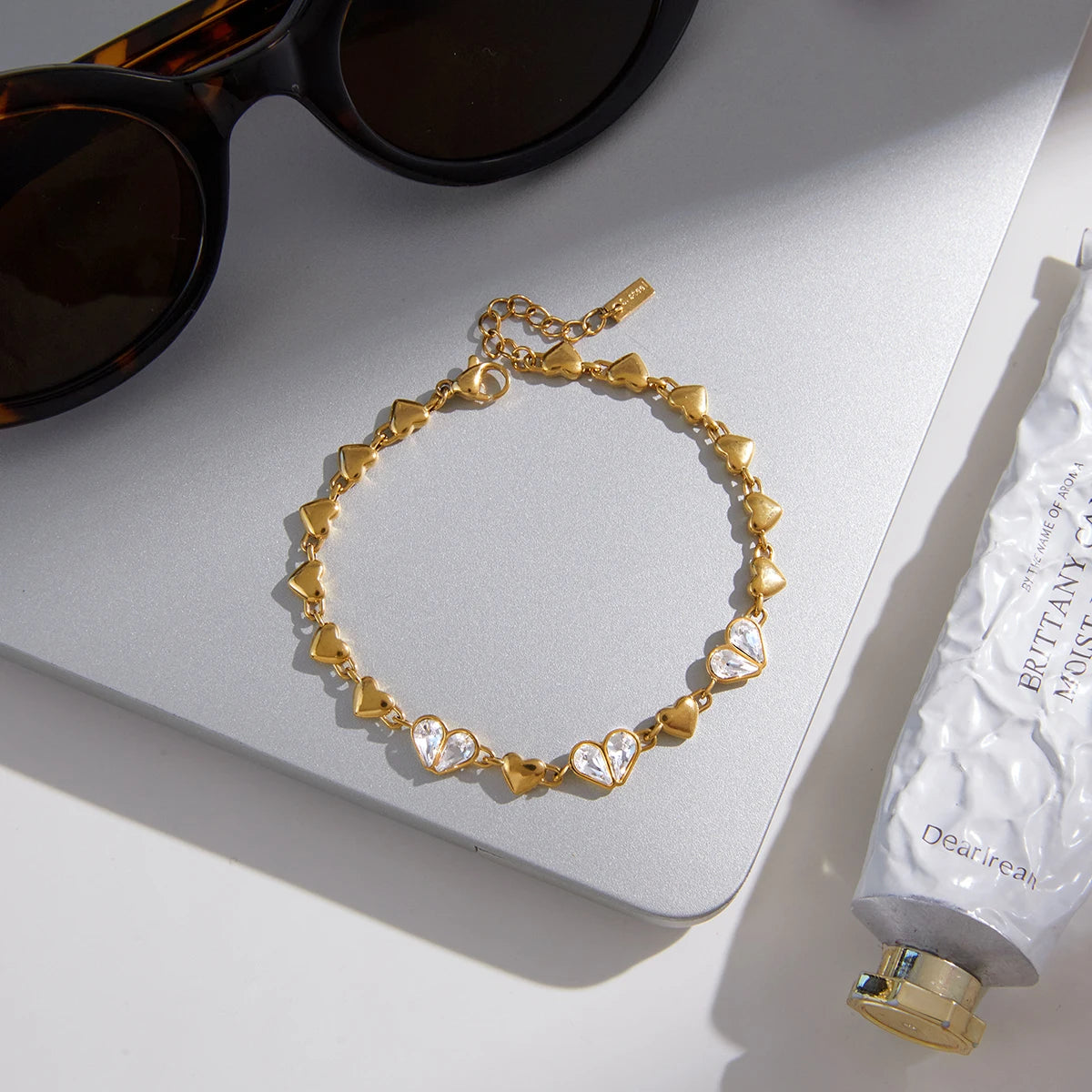 Kika Classic White Heart Shape Zircons Chain Necklace Luxurious