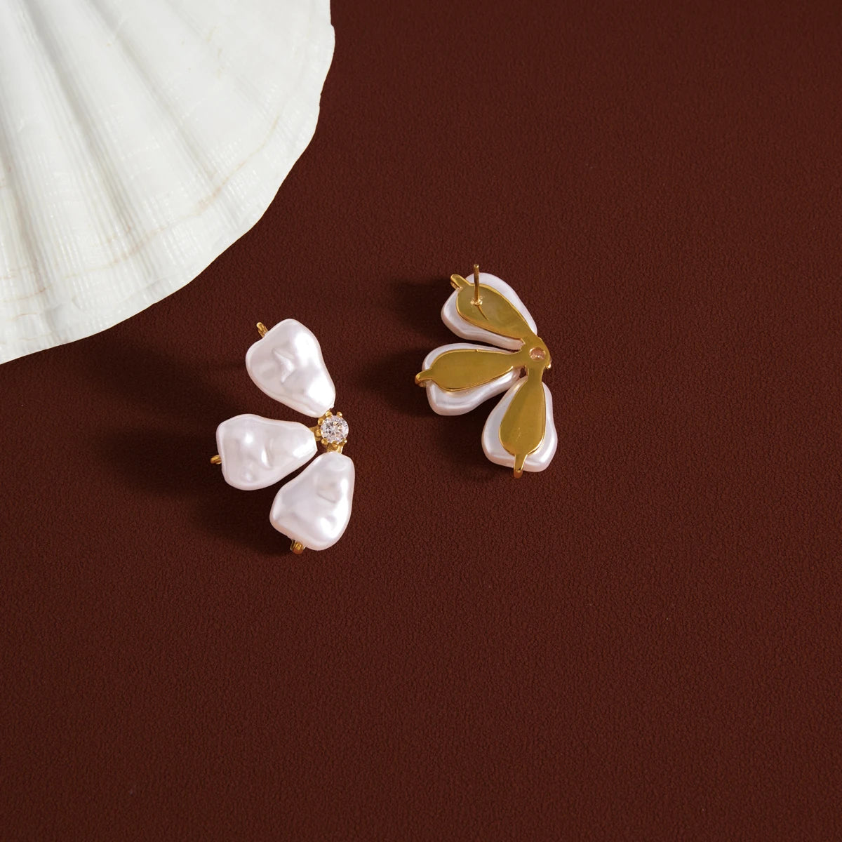 Kika Elegant Imitation Baroque Pearl Stud Earrings