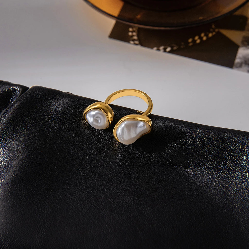 KIKA Simple and Elegant 18K Gold Color PVD Plated Stainless Steel 316L Baroque Shaped Pearl Asymmetric Ring Stackable Pearl