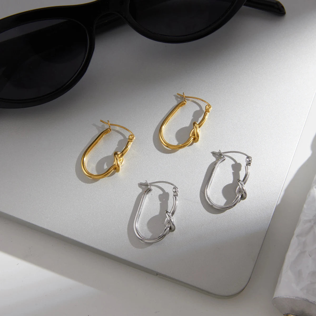KIKA Classic Knotted U Shape Clip EarringsPVD 18K Gold Plated Stainless Steel316L